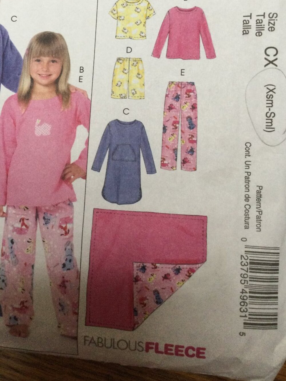 Fleece PJ patterns & Fleece - Picture 6 of 6
